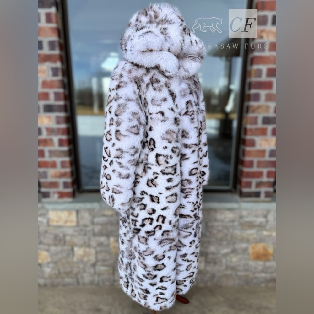 48 Unisex Floor Length Snow Leopard Dyed Fox Fur Coat Real FOX Fur - Picture 10 of 14